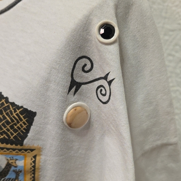 Graphic White Short Sleeve Tee - Picture 8 of 12